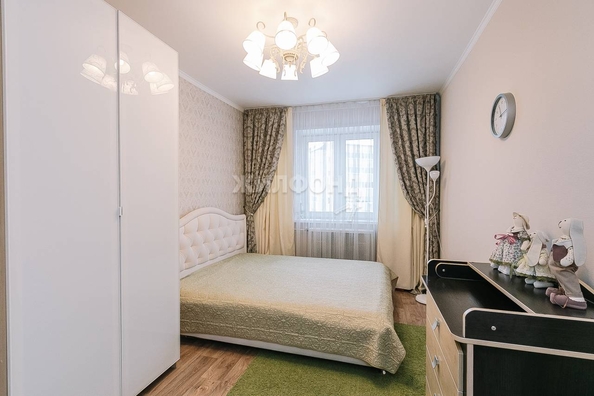 
   Продам 3-комнатную, 77.3 м², 2-й (4 мкр.) кв-л, 204/1

. Фото 10.