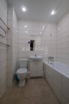 
   Продам 1-комнатную, 33.3 м², Забалуева ул, 102

. Фото 6.