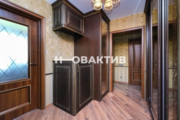 
   Продам 2-комнатную, 50 м², В. Высоцкого ул, 50/3

. Фото 14.