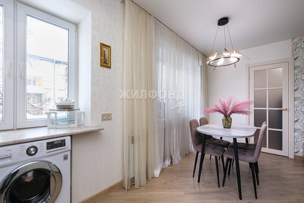 
   Продам 2-комнатную, 40.3 м², Богдана Хмельницкого ул, 14/1

. Фото 10.