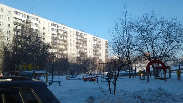 
   Продам 3-комнатную, 62.2 м², Народная ул, 32/1

. Фото 1.