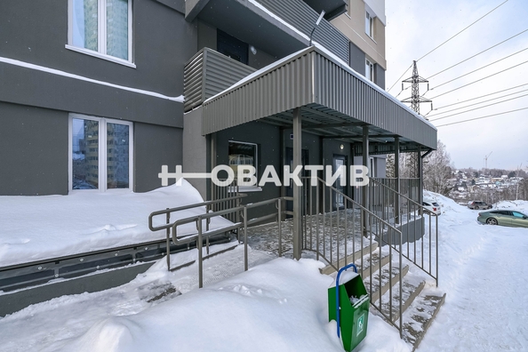 
   Продам 1-комнатную, 42 м², Вилюйская ул, 1

. Фото 20.