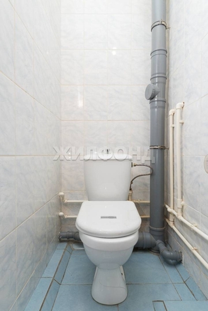 
   Продам 1-комнатную, 37.7 м², Петухова ул, 103/2

. Фото 10.