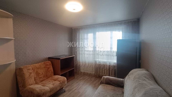 
   Продам 4-комнатную, 99 м², Троллейная ул, 71

. Фото 5.