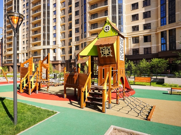 
   Продам 2-комнатную, 77.3 м², Дуси Ковальчук ул, 248/1

. Фото 13.