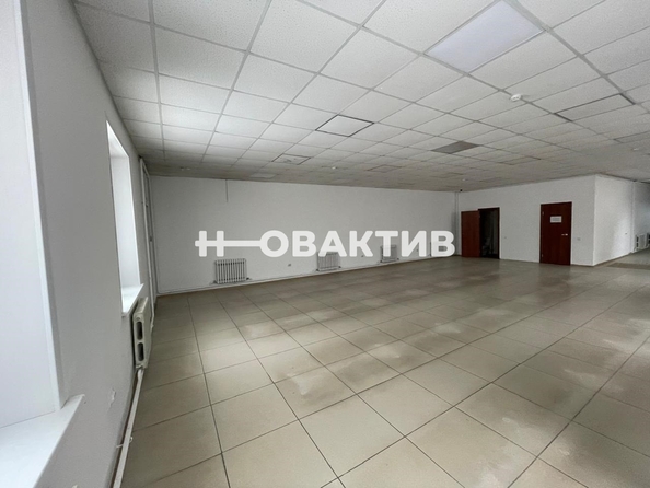 
   Сдам торговое помещение, 559 м², Пушкина ул, 79к1

. Фото 1.