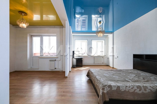 
   Продам 1-комнатную, 38.7 м², Адриена Лежена ул, 19

. Фото 1.