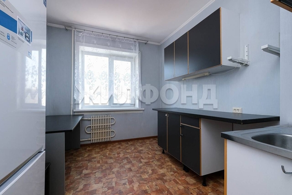 
   Продам 1-комнатную, 33.9 м², Иванова ул, 27

. Фото 10.