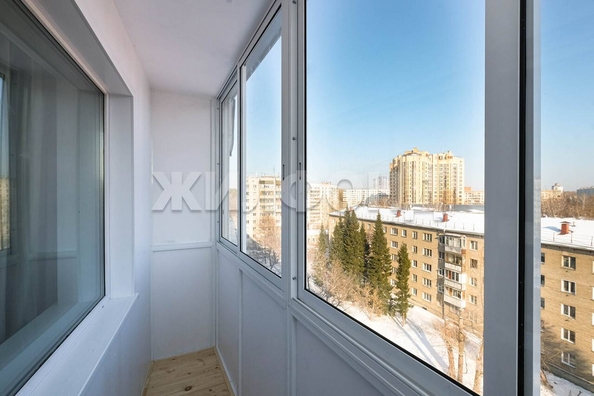 
   Продам 1-комнатную, 33.9 м², Иванова ул, 27

. Фото 15.