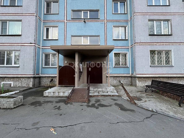 
   Продам 1-комнатную, 37.1 м², 2-й (4 мкр.) кв-л, 206

. Фото 18.