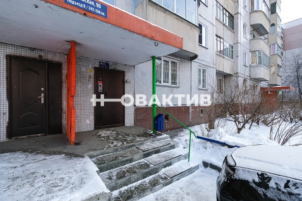 
   Продам 4-комнатную, 77.1 м², Тульская ул, 90

. Фото 44.