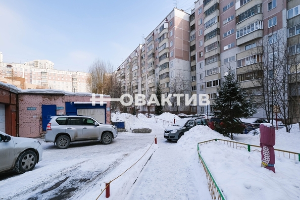 
   Продам 4-комнатную, 77.1 м², Тульская ул, 90

. Фото 47.