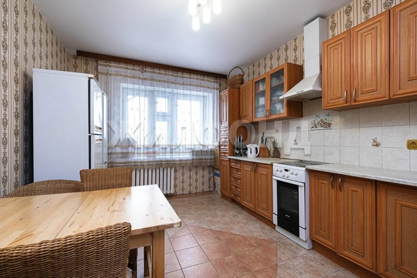 
  Продается 2-комн. квартира, 74.8 м², Кропоткина ул, д. 261/2
. Фото 2.