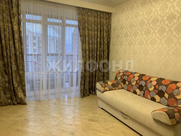 
  Продается 3-комн. квартира, 98.4 м², Мясниковой ул, д. 30
. Фото 2.