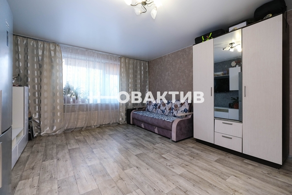 
   Продам 1-комнатную, 40.5 м², 

. Фото 2.