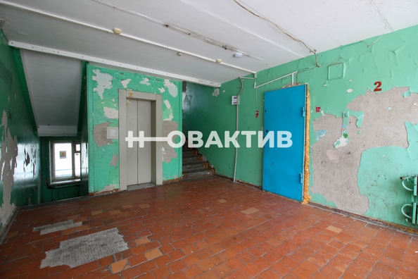 
   Продам 2-комнатную, 33 м², 

. Фото 15.