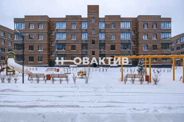 
   Продам 1-комнатную, 42 м², Солнечная ул, 53

. Фото 1.