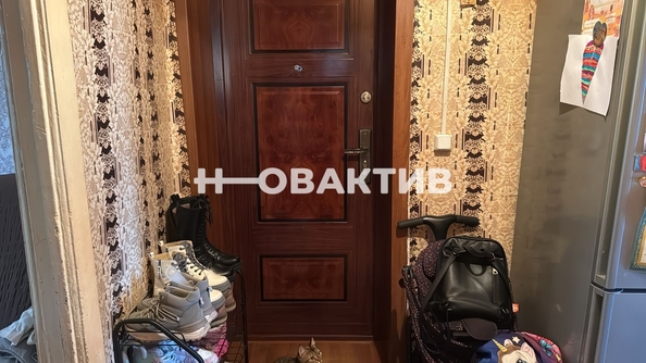 
   Продам 3-комнатную, 52 м², Коммунистическая ул, 3

. Фото 11.