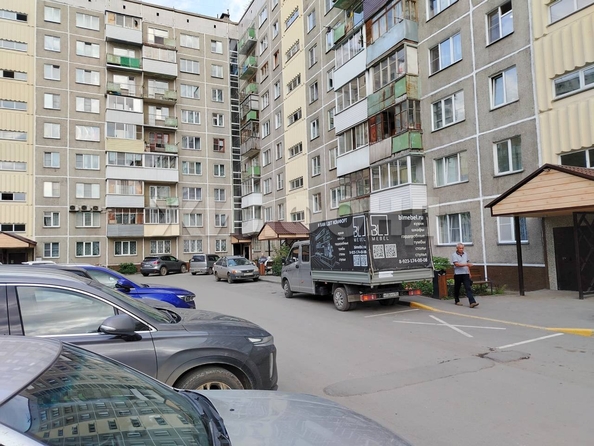 
  Продается 3-комн. квартира, 60.2 м², Полтавская ул, д. 47
. Фото 2.