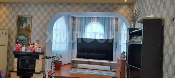 
  Продается дом, 196.3 м², село Чулым
. Фото 1.