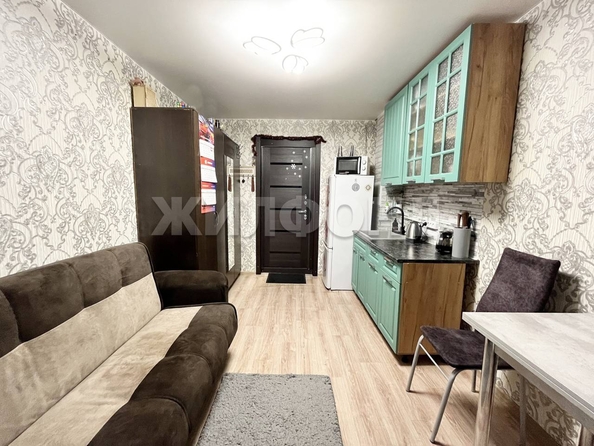 
   Продам комнату, 11.6 м², Петухова ул, 57

. Фото 2.
