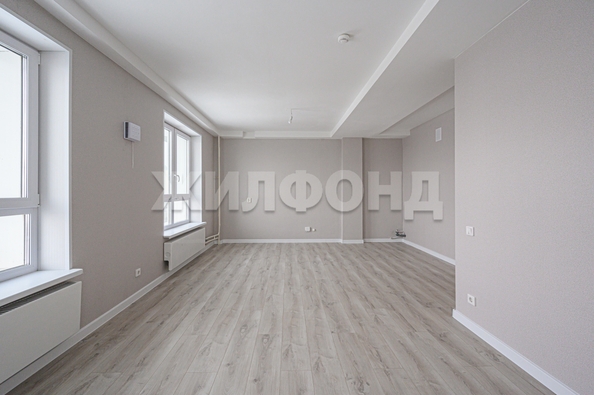 
   Продам 2-комнатную, 57.6 м², Междуреченская ул, 3

. Фото 1.