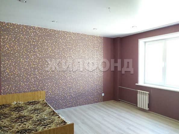 
   Продам 3-комнатную, 71.9 м², Николая Сотникова ул, 21

. Фото 7.