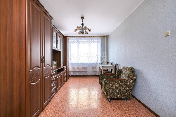 
   Продам 3-комнатную, 59.9 м², Новосибирская ул, 7

. Фото 12.