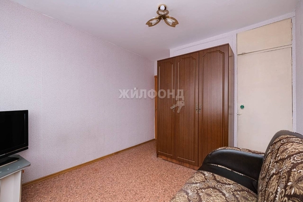 
   Продам 3-комнатную, 59.9 м², Новосибирская ул, 7

. Фото 20.