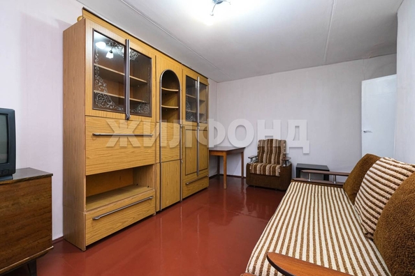 
   Продам 2-комнатную, 45.2 м², Ватутина ул, 11

. Фото 5.