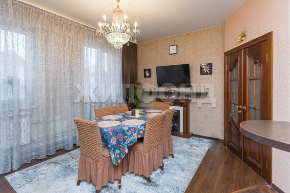 
   Продам дом, 180 м², Новосибирск

. Фото 5.