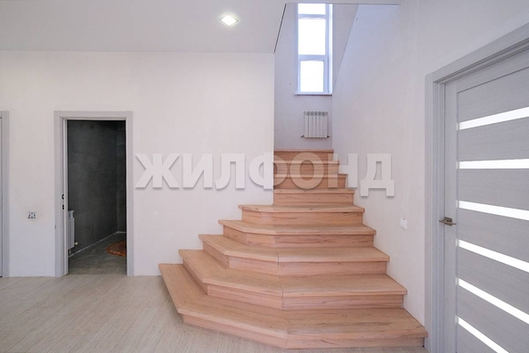 
   Продам дом, 202 м², Обь

. Фото 20.