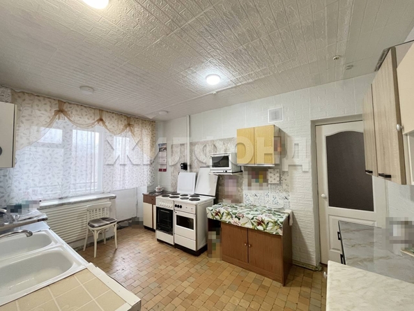 
   Продам комнату, 12.2 м², Зорге ул, 10

. Фото 4.