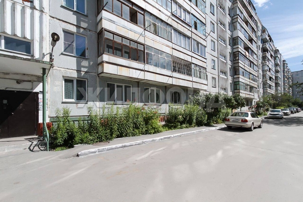 
   Продам 1-комнатную, 35 м², Селезнева ул, 37

. Фото 4.