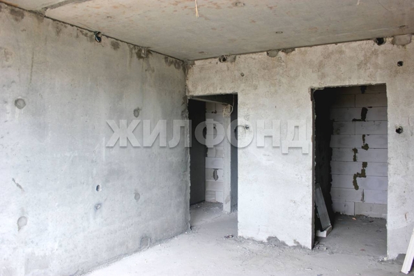 
   Продам 2-комнатную, 43.08 м², Татьяны Снежиной ул, 141/13

. Фото 3.