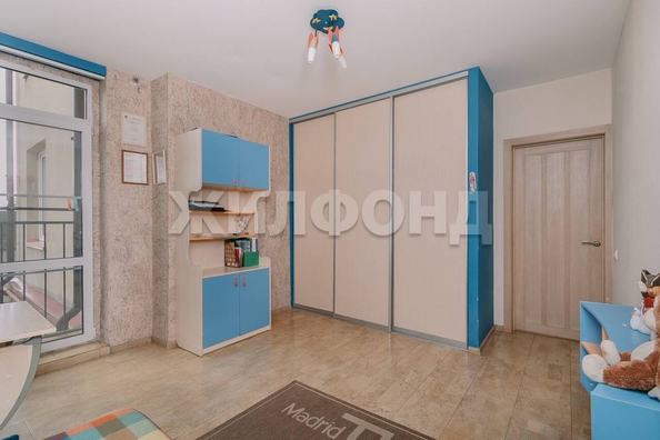 
   Продам 2-комнатную, 71.8 м², , 3

. Фото 13.