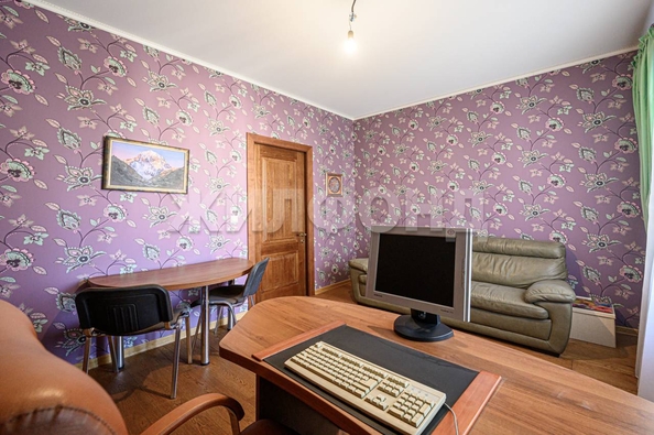 
   Продам 3-комнатную, 116.5 м², Кирова ул, 46

. Фото 10.