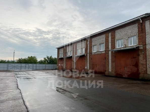 
   Сдам склад, 450 м², Суворова ул, 101

. Фото 1.