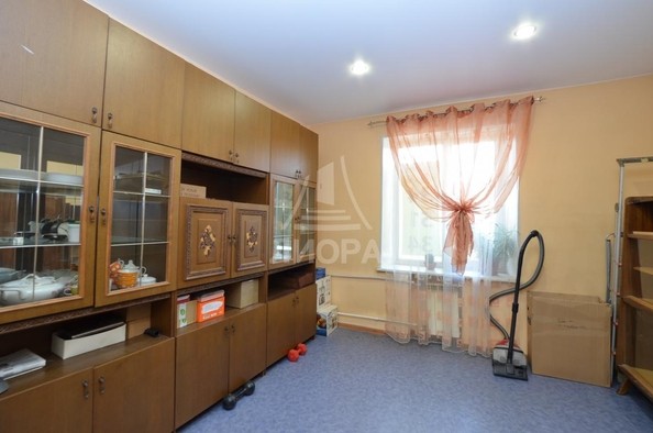 
   Продам 3-комнатную, 66.7 м², Серова ул, 12

. Фото 7.