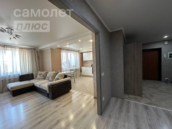
   Продам 2-комнатную, 78 м², Конева ул, 8к1

. Фото 6.