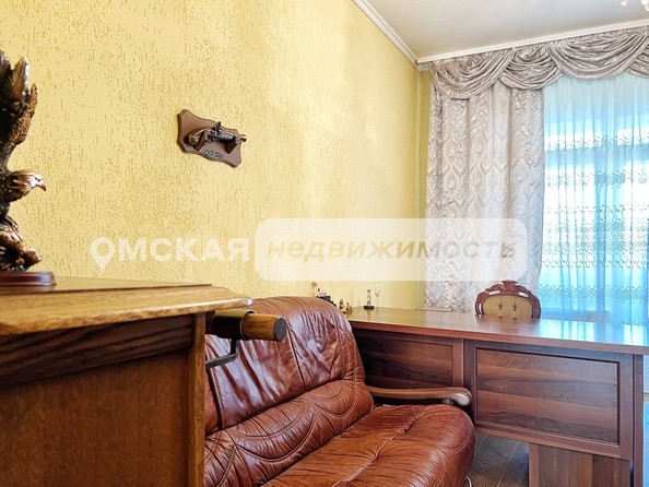 
   Продам таунхаус, 400 м², Омск

. Фото 16.