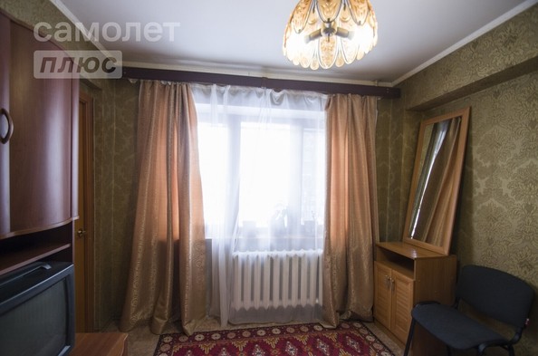
   Продам 4-комнатную, 58 м², Сергея Тюленина ул, 11

. Фото 10.