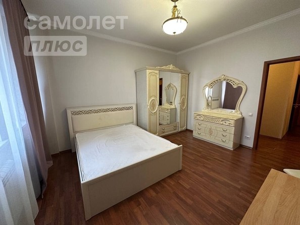 
   Продам 3-комнатную, 67.7 м², Кемеровская ул, 24

. Фото 6.