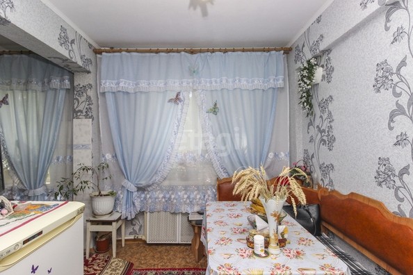 
   Продам 3-комнатную, 59 м², 50 лет Профсоюзов ул, 95

. Фото 9.