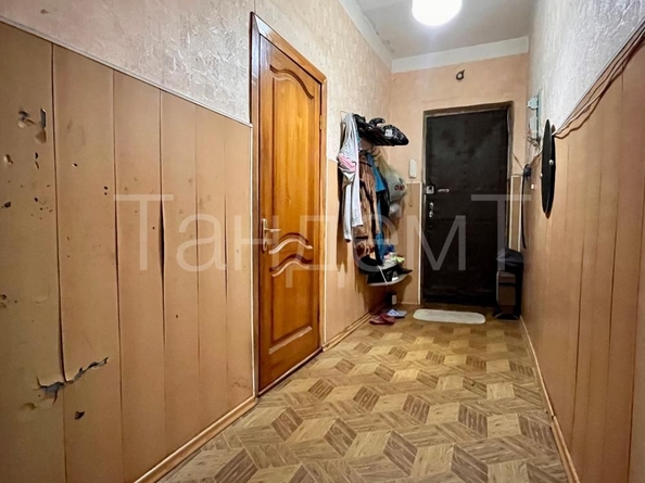 
   Продам 2-комнатную, 55 м², 50 лет Профсоюзов ул, 61Б

. Фото 2.