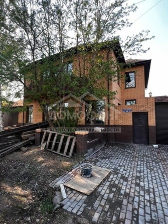 
   Продам дом, 300 м², Омск

. Фото 5.