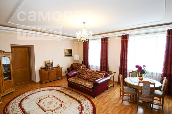 
   Продам дом, 197.2 м², Омск

. Фото 15.