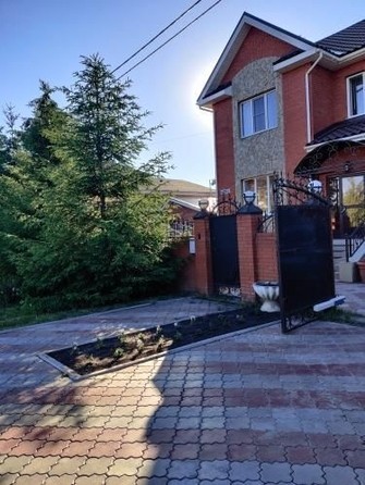 
   Продам дом, 200 м², Омск

. Фото 13.