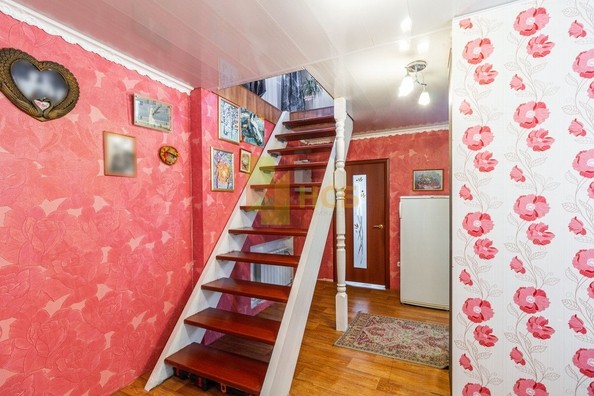 
   Продам дом, 132 м², Омск

. Фото 2.