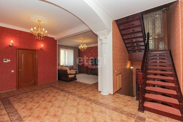 
   Продам дом, 450 м², Омск

. Фото 1.